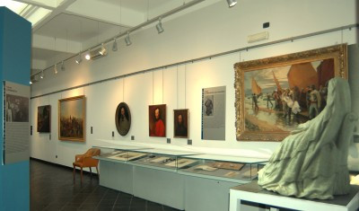  GALLERY 